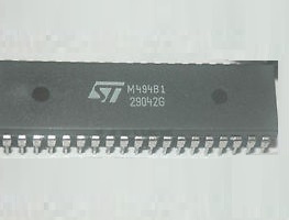 CIRCUITO INTEGRADO M 494 B1 17